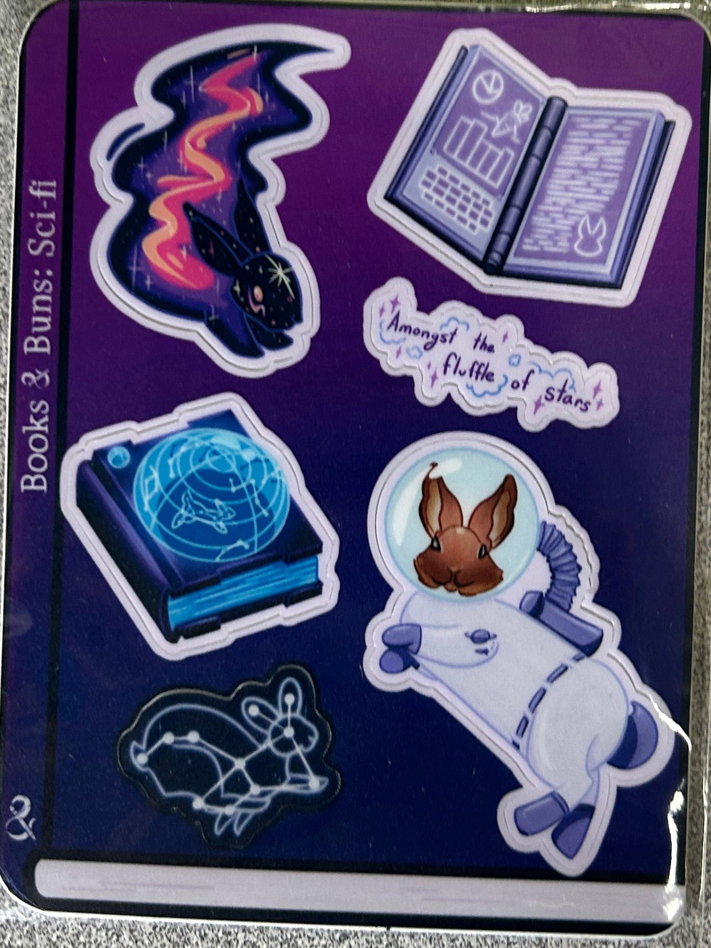 Books & Buns: Sci-fi | Taz and Jason