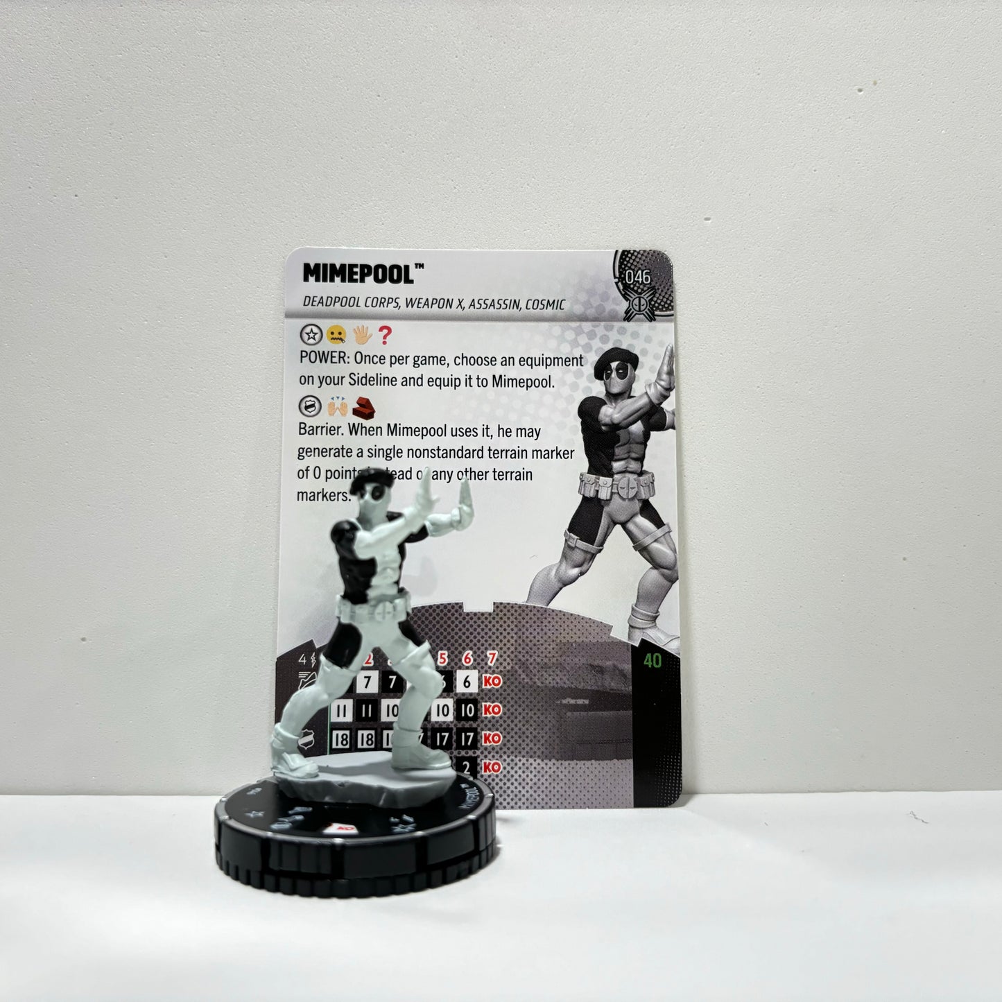Heroclix - Marvel Deadpool and Weapon X - Rares