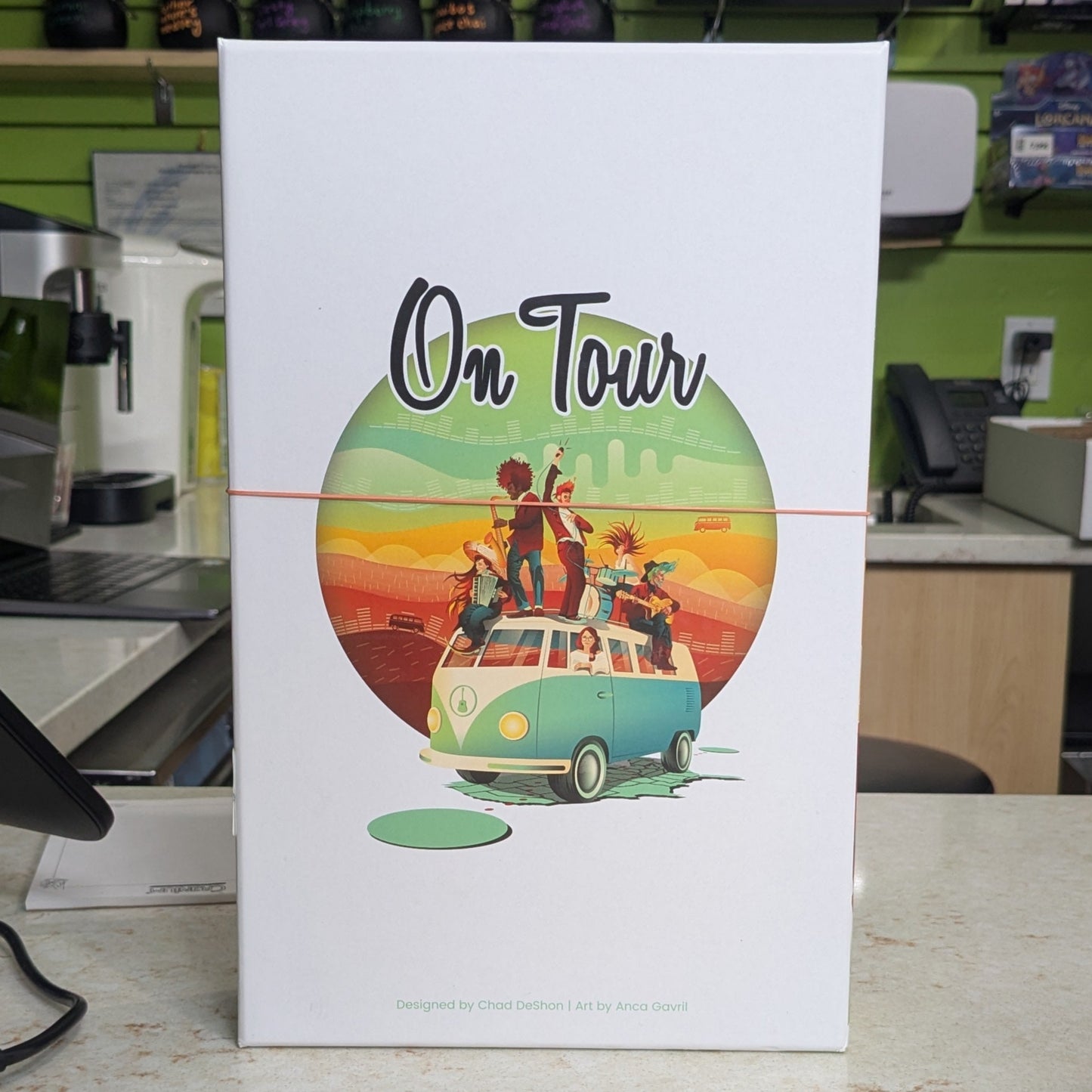 On Tour (Seconde Edition) (EN) (Pré-joué)