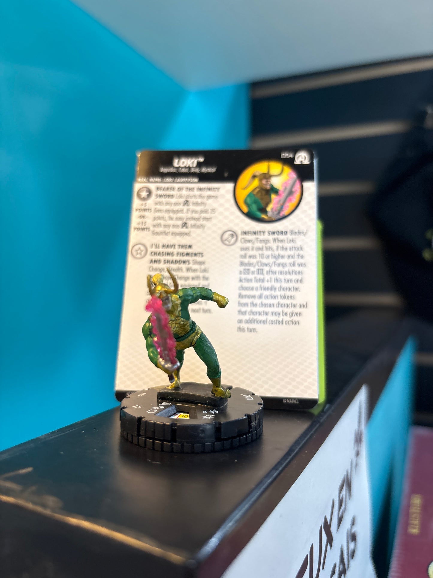 Marvel Heroclix - Avengers Black Panther and the Illuminati - Super Rares, Chases and Everything Else