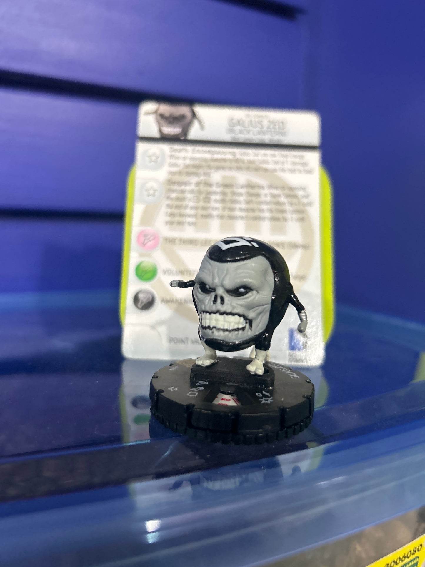 DC Heroclix - War of Light - Super Rares, Chases and Everything Else