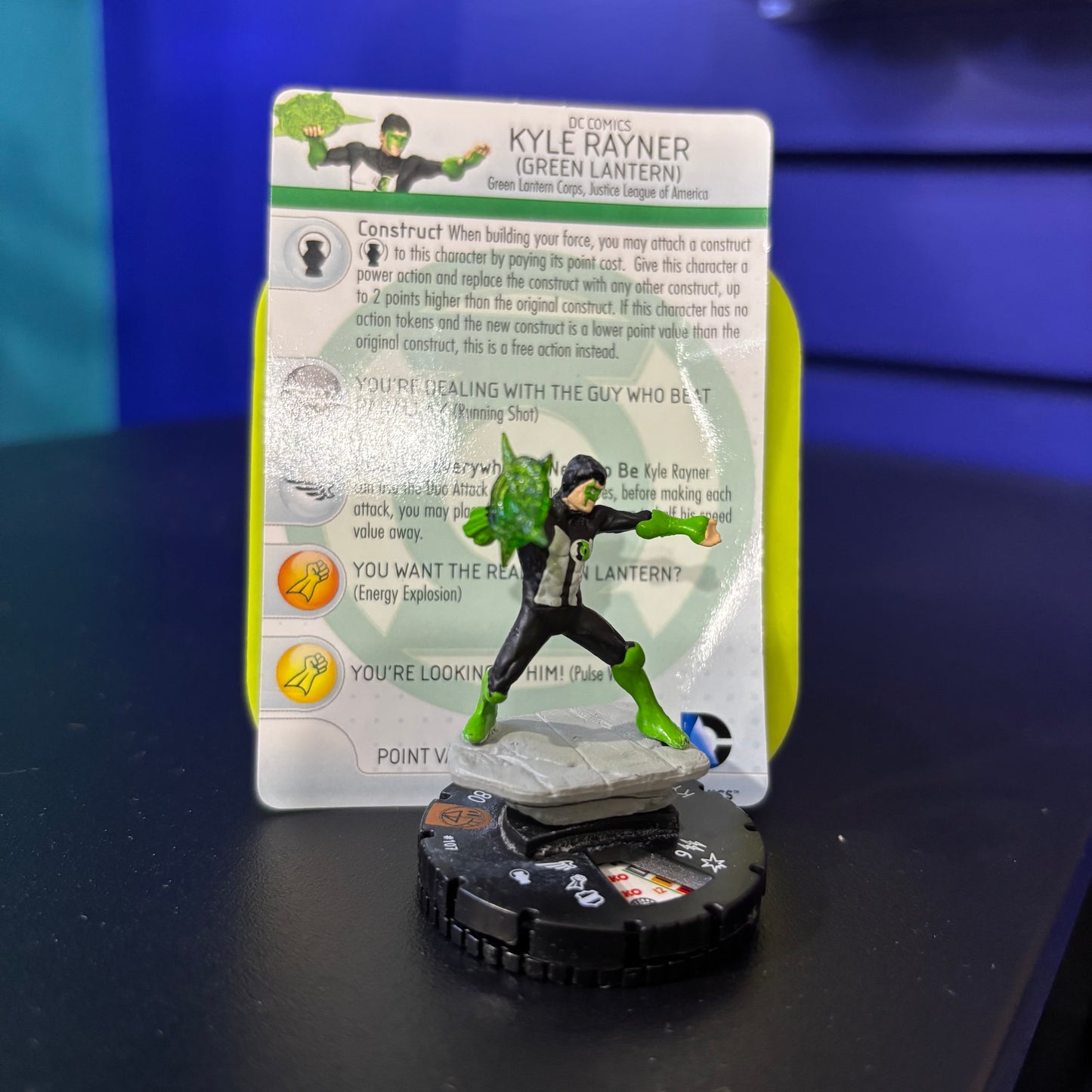 DC Heroclix - War of Light - Super Rares, Chases and Everything Else