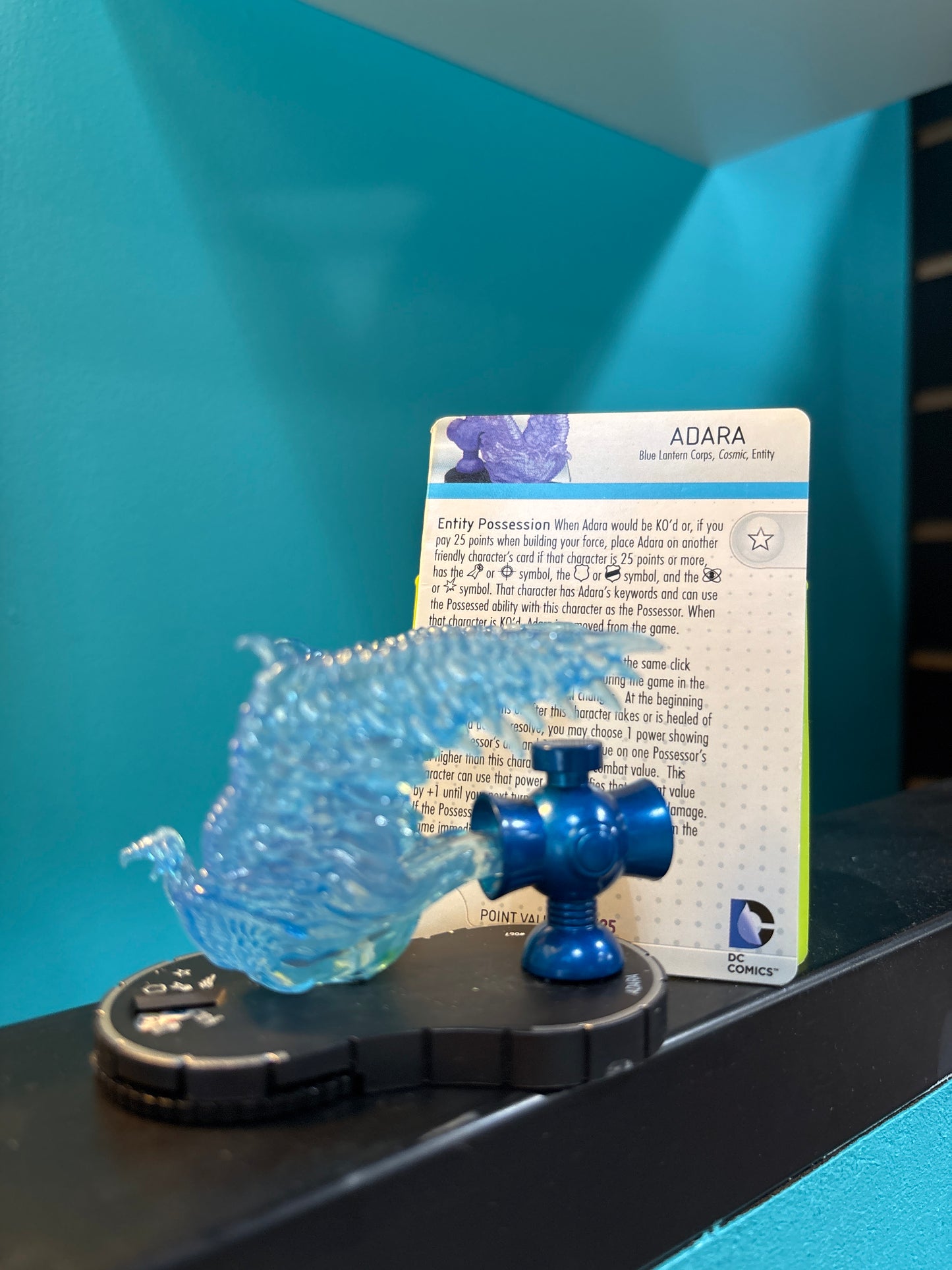 DC Heroclix - War of Light - Super Rares, Chases and Everything Else