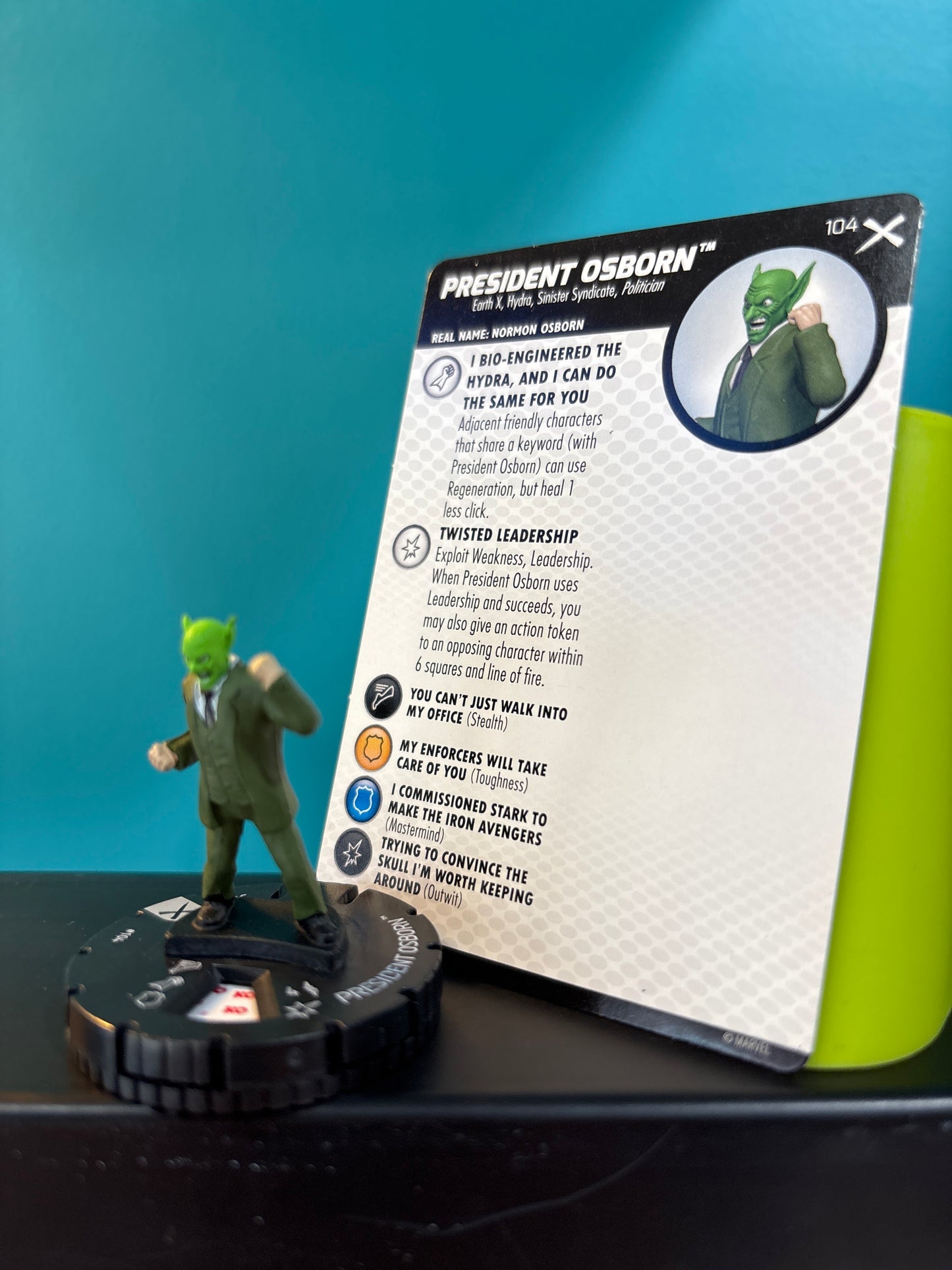 Heroclix - Marvel Earth X Super Rares, Chases and Everything Else