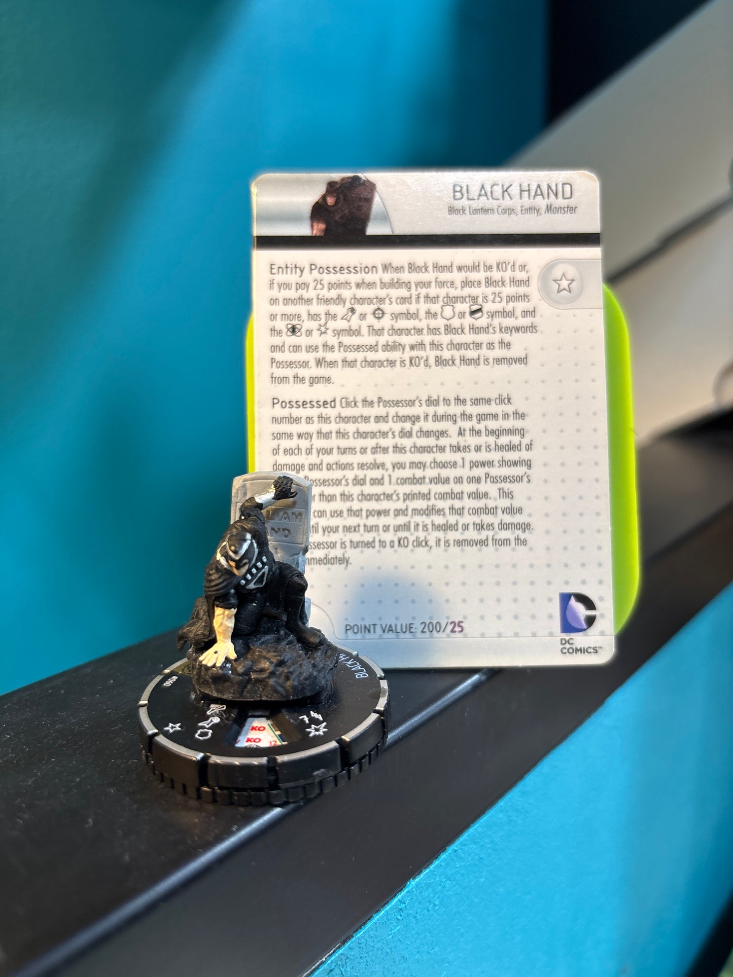 DC Heroclix - War of Light - Super Rares, Chases and Everything Else