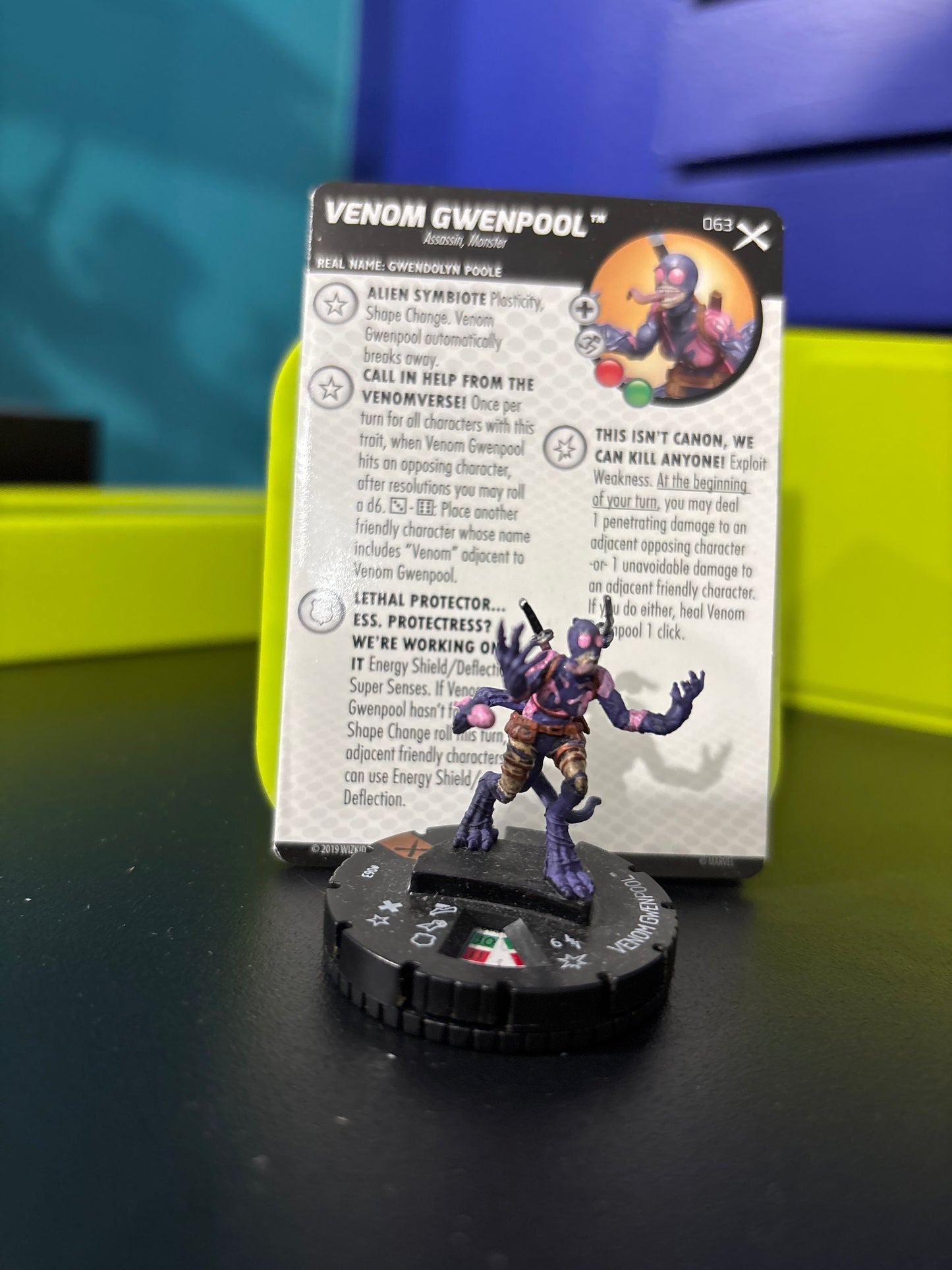 Heroclix - Marvel Earth X Super Rares, Chases and Everything Else