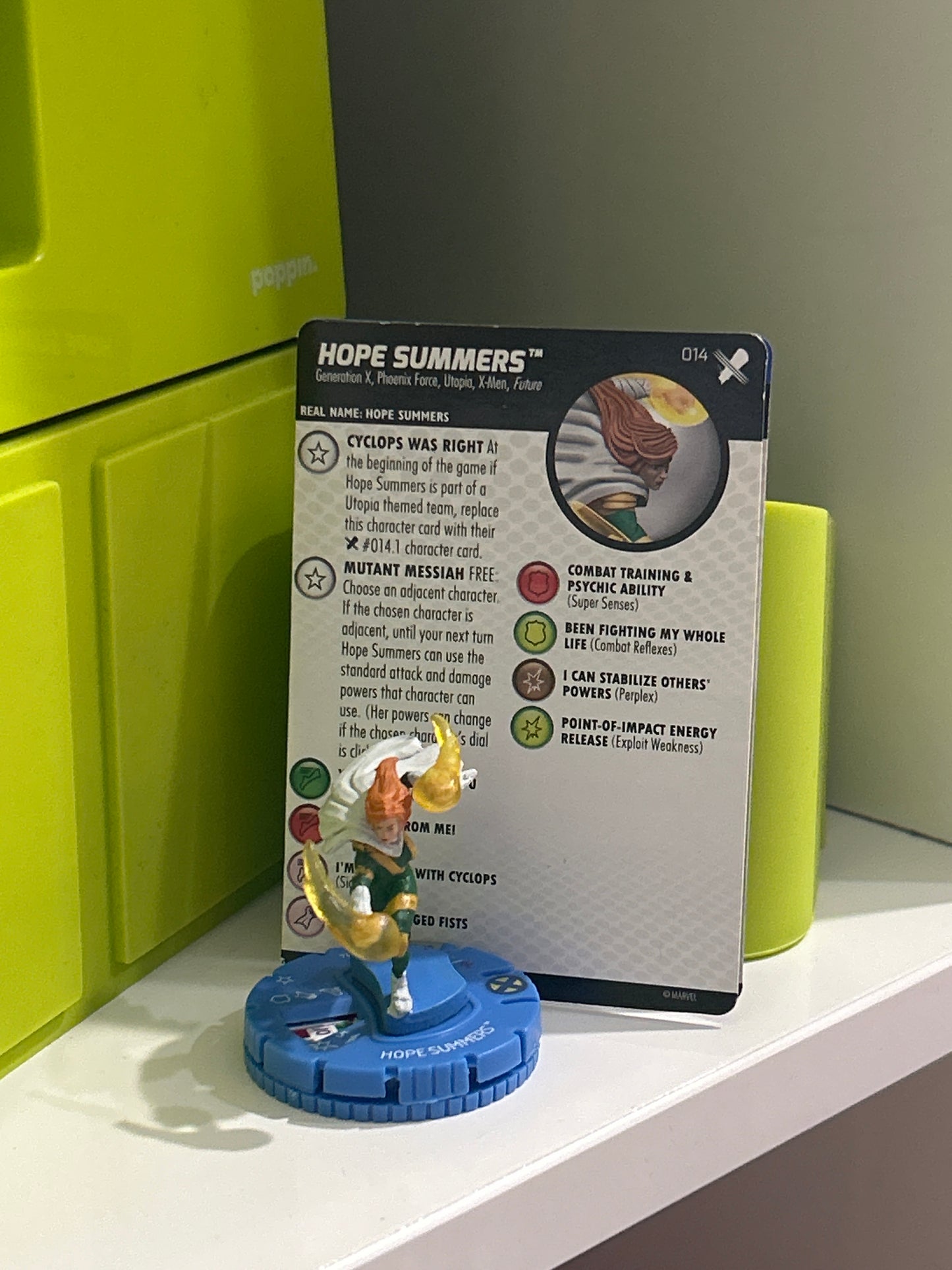 Marvel Heroclix - Wolverine vs Cyclops: X-Men Regenesis