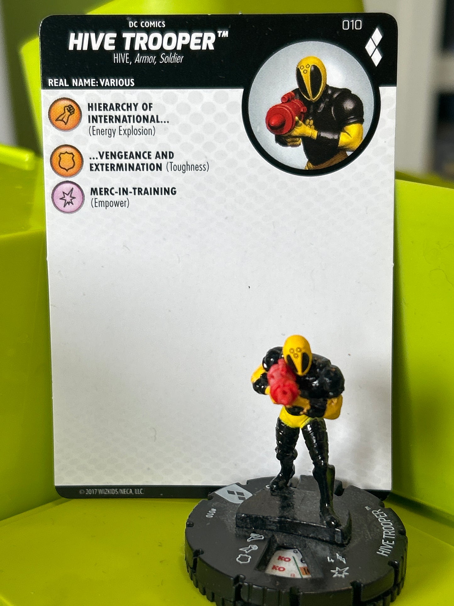 DC Heroclix - Harley Quinn & The Gotham Girls - Commons