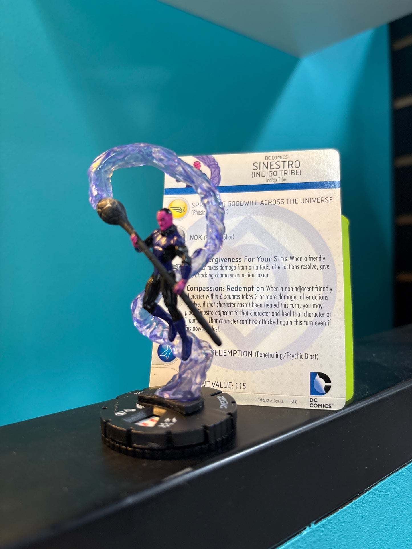 DC Heroclix - War of Light - Super Rares, Chases and Everything Else