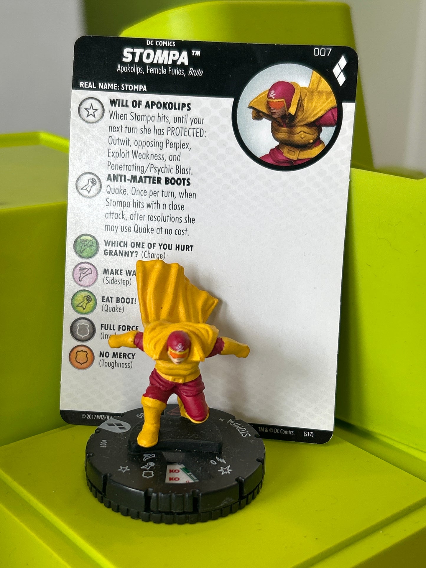 DC Heroclix - Harley Quinn & The Gotham Girls - Commons