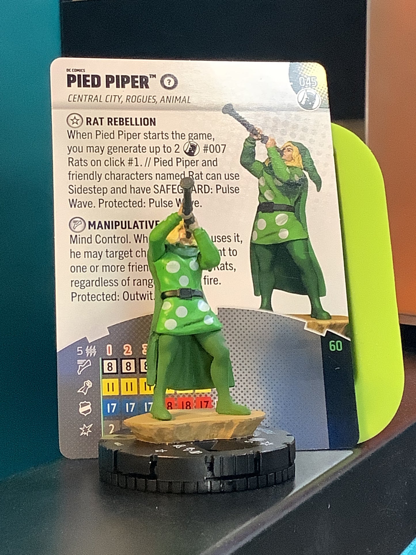 DC Heroclix: Fight for Gotham City -  Super Rares, Chases and Everything Else